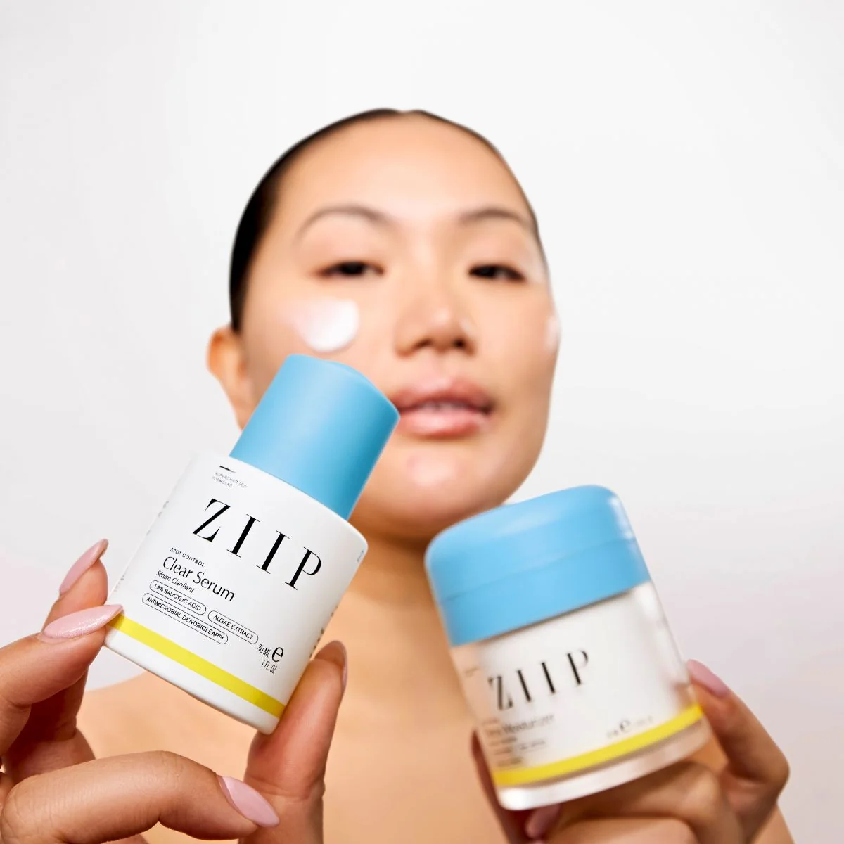 ZIIP HALO マイクロカレント美顔器 2